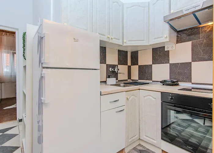 Διαμέρισμα With Parking Space - 24560 Vir